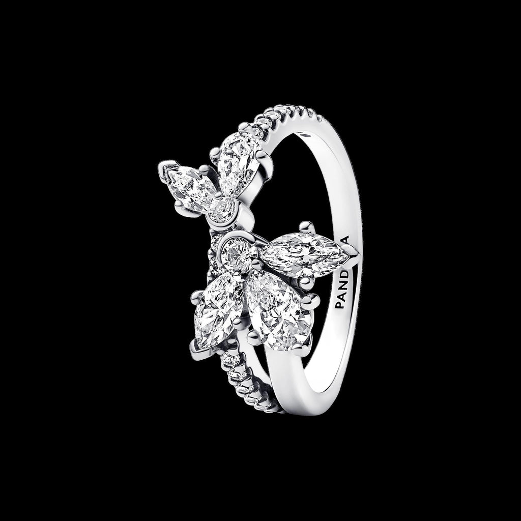 Sparkling Halo Hearts Ring
