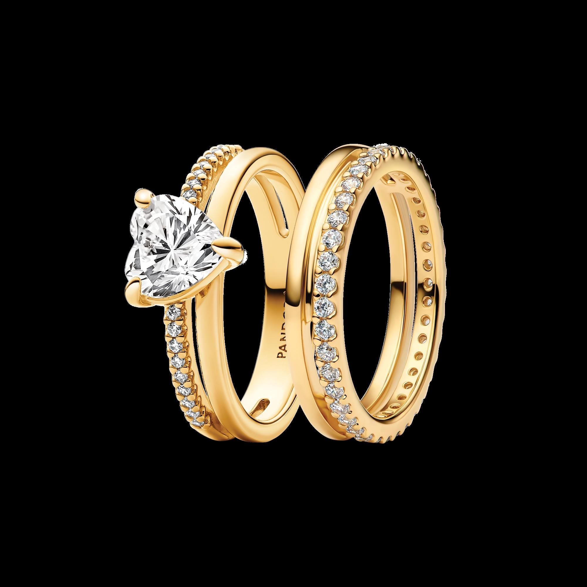 Oval Sparkling Halo Ring